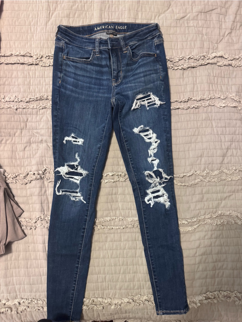 American Eagle Outfitters Women's Dark Blue Distressed Skinny Jeans